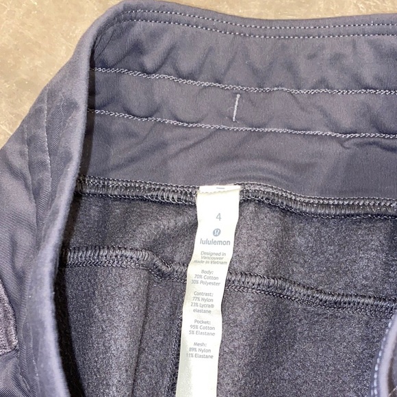 Lululemon women’s joggers! - Picture 5 of 7